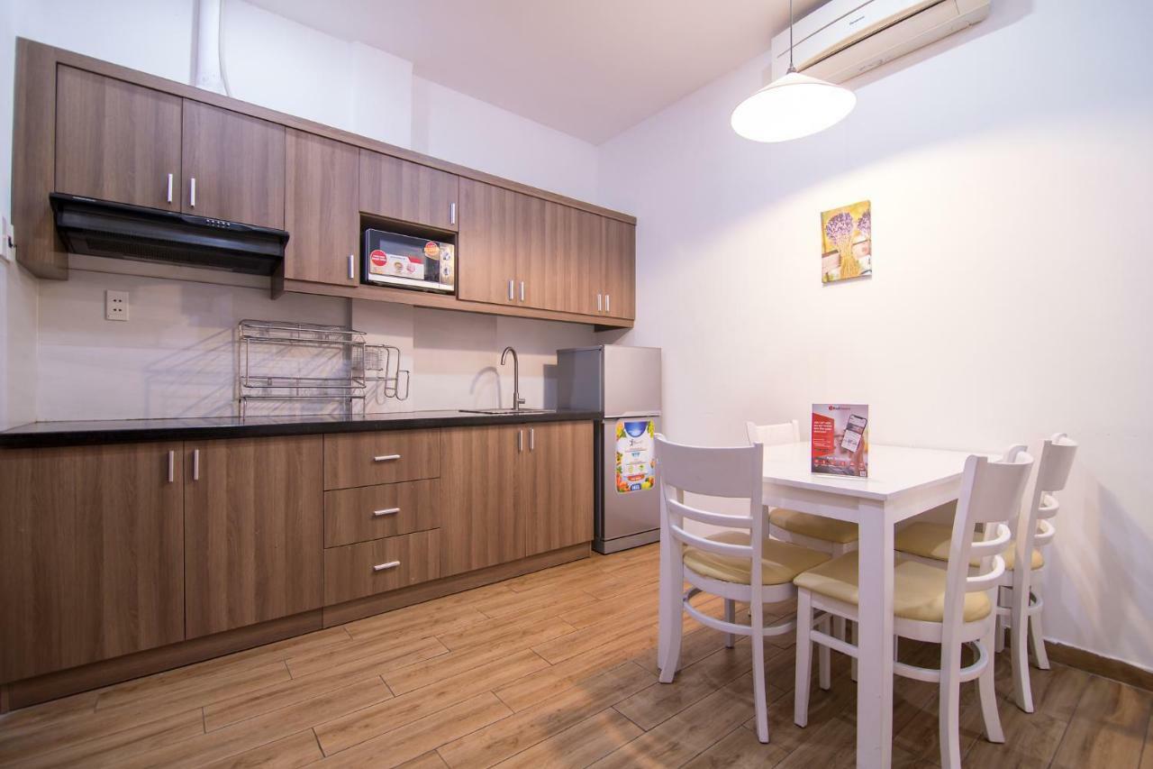 Reddoorz Plus Near Tan Dinh Market Ho Chi Minh City Bagian luar foto