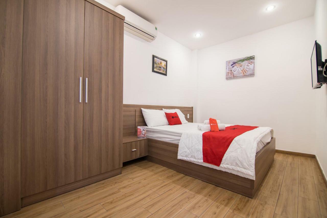 Reddoorz Plus Near Tan Dinh Market Ho Chi Minh City Bagian luar foto